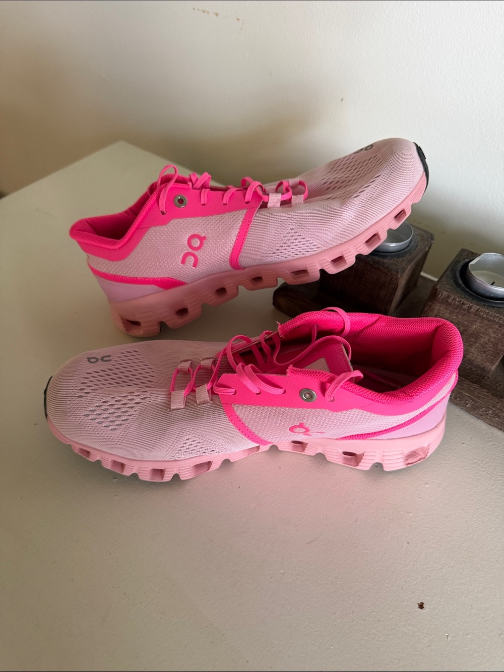 On Running Women's Pink Gradient Athletic Sneakers - Picture 2 of 5